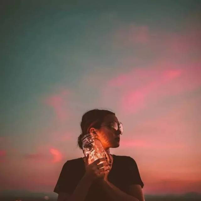 视频无法播放请刷新页面,晚高峰时可能有点卡,请多等待几秒或刷新几次 手机端建议全屏观看, 避免广告遮挡 尝试在应用商店检查更新