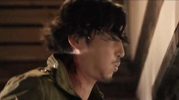 经典影视色 绿、经典红色代表狂热与崩溃