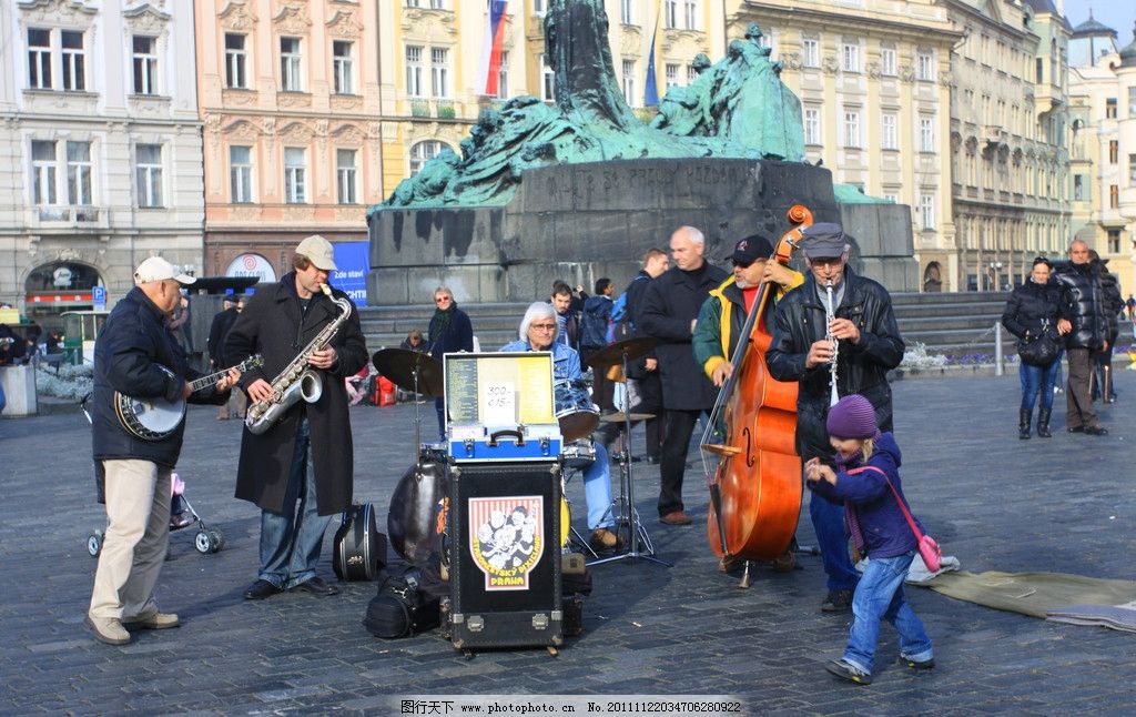 粤语影视站 由于版权和法律风险