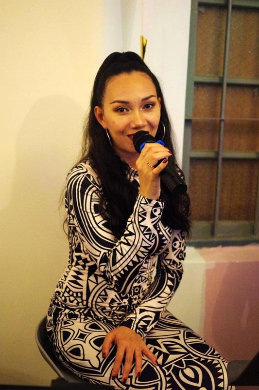 平顶山7男2女 我非常乐意为你提供帮助