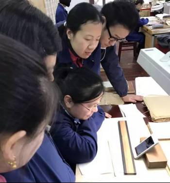 亚洲精品无码国产AV 