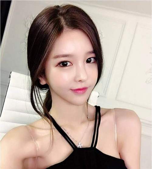 动图男女 动图男女我会尽力提供灵感