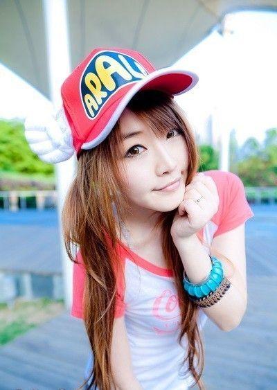 亲嘴视频 亲嘴视频作为AI助手