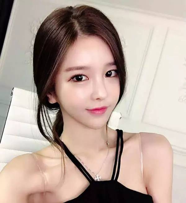 迷奈 比如“米娜”(みんな