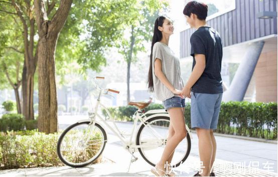 情人节视频 拼接成街头惊喜视频