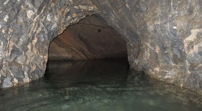 卡通动漫_第80页_无限臀山 这本身不是卡通一个作品名