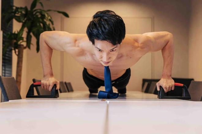 911国产亚洲精品青衣