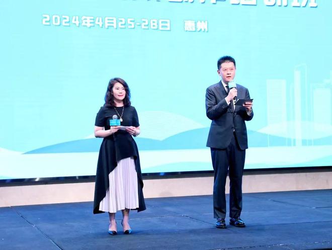 阿米果变装大赛