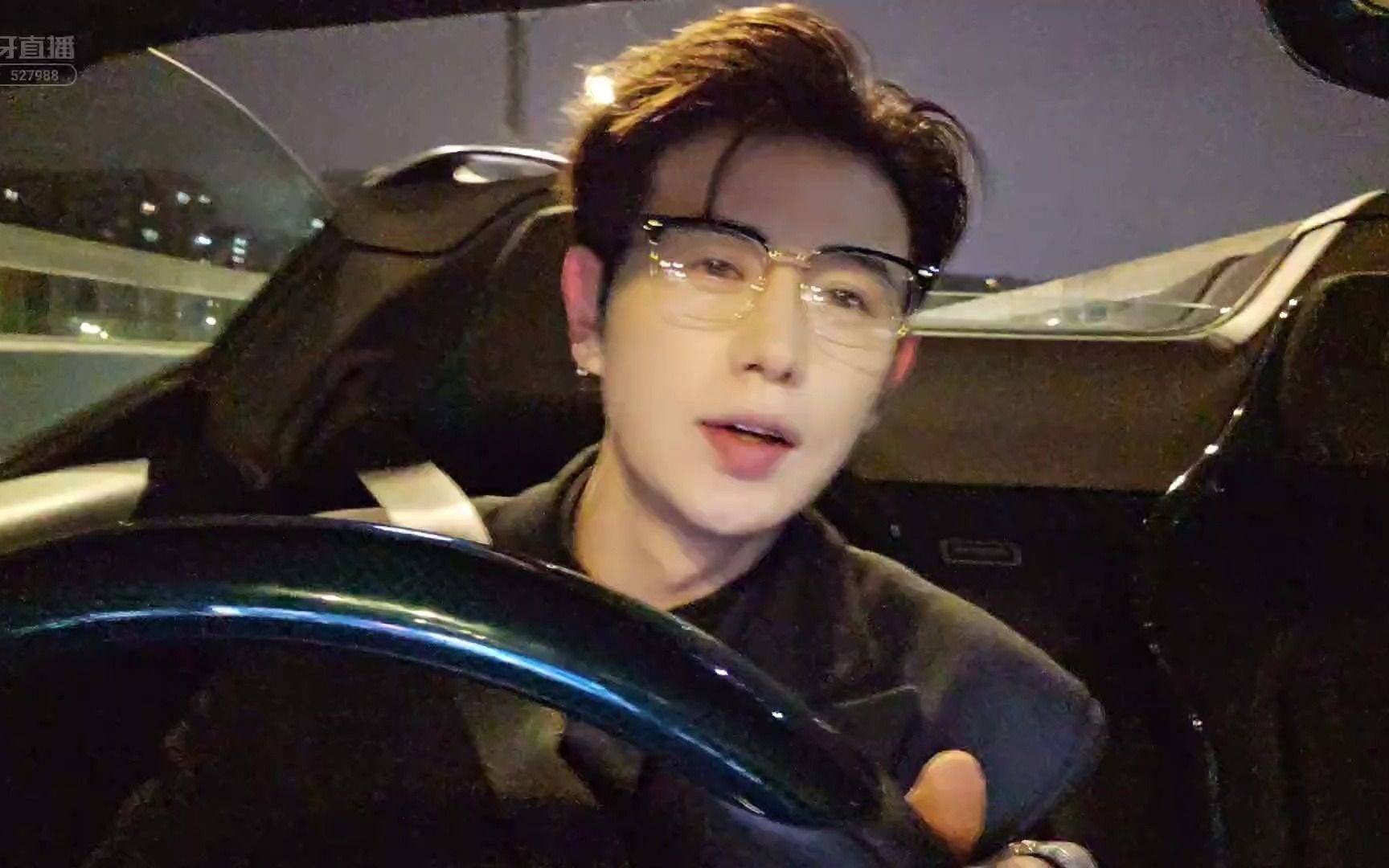 gtv小蓝1.3破解版软件亮点 解版大幅提升了观看稳定性