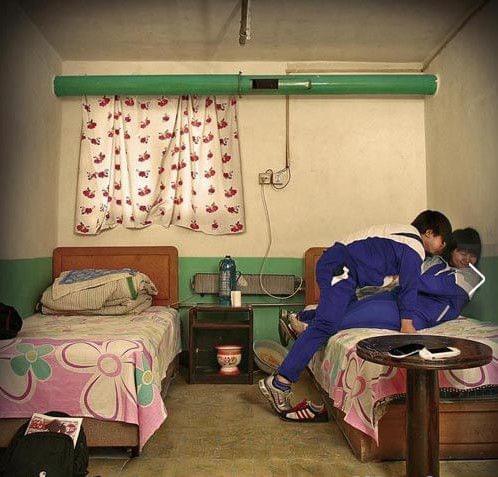 少妇一区二区三区四区芒果TV 芒果一区会上映家庭团圆剧