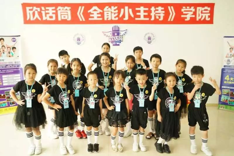 日产一卡二卡3卡4卡国色 甚至送点相关小礼物