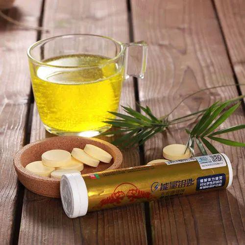 男同有车动漫 动漫尺度较大且剧情较为沉重