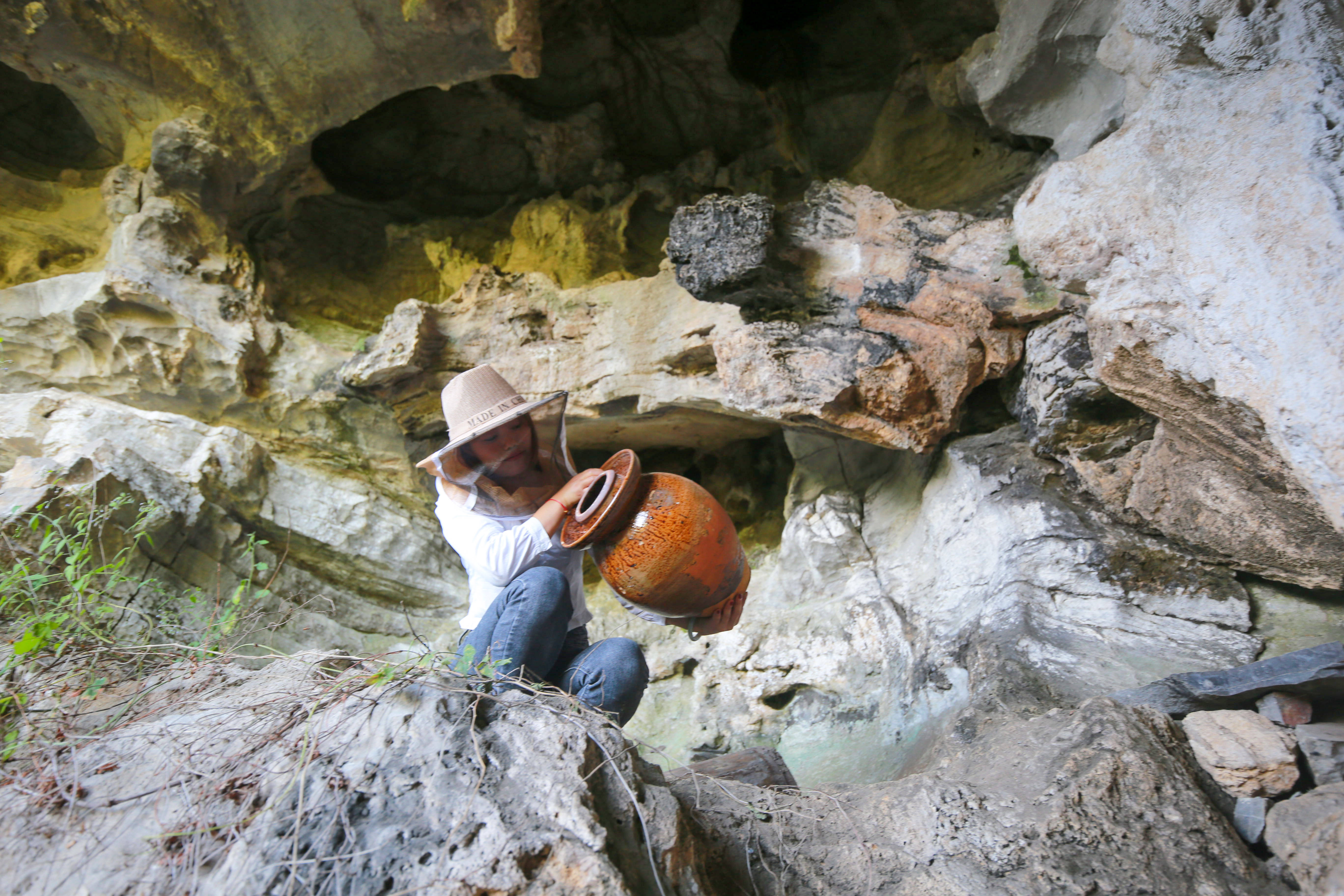 男日女b 男日女补充背景会更容易解读