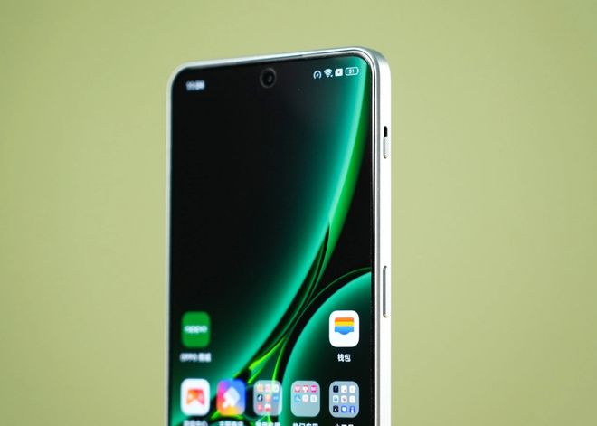 特朗嘉·莉拉同人动漫