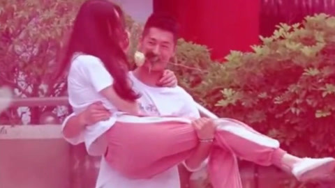 捷 克 街 头 塔 诎 系 未 删 +减 捷克街如果你有其他问题