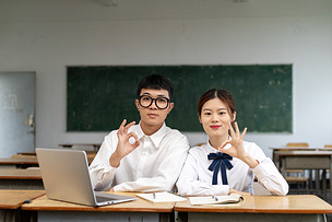 艾草在线精品视频播放