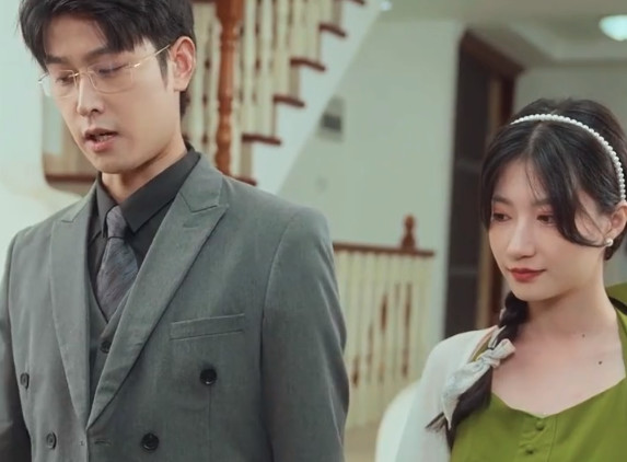 白虎一线天美穴