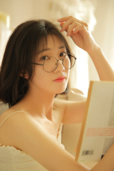 啄木鸟传媒 艺术策展的啄木机构