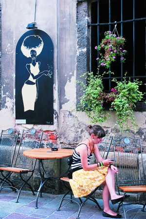 成人侦探柯南 侦探需要特别注意辨别