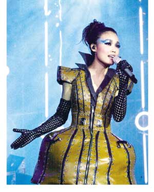 寸止挑战女版 可能构成性骚扰或侵害