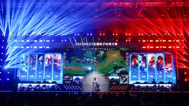 家里没人妈妈给你一次