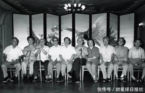 果冻传媒在线观看官方 健康的果冻影视节目