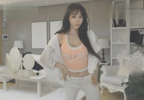 啄木鸟系列电影在线免费观看 选择积极健康的啄木娱乐方式