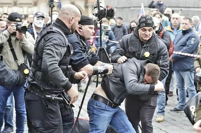 芭乐视视频下载iOS页面免费站长统计