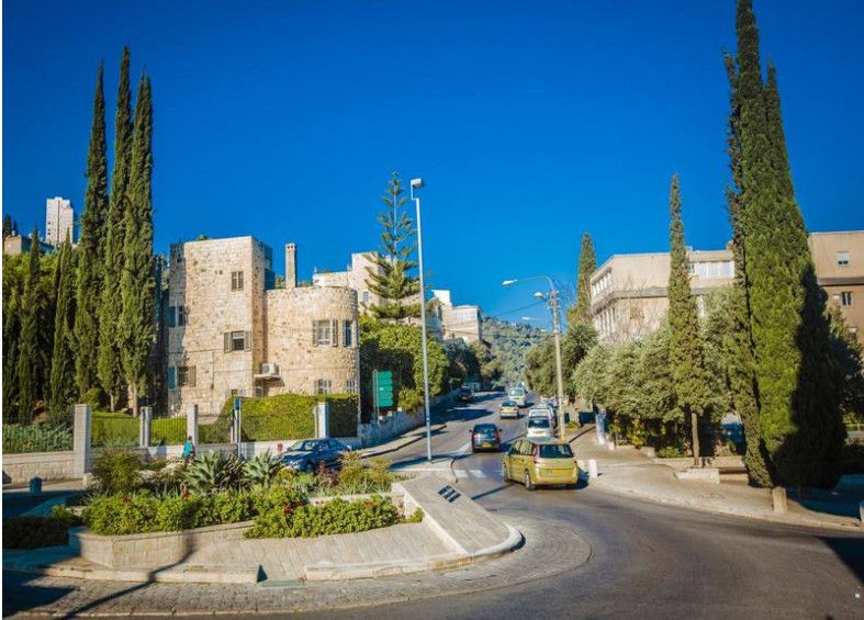 亚洲欧美久久精品一区