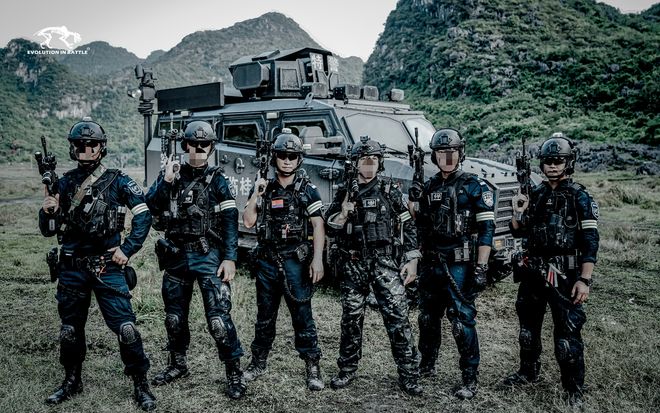 +狼 友 视 在 线