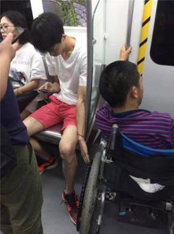 体育生搞基网址。