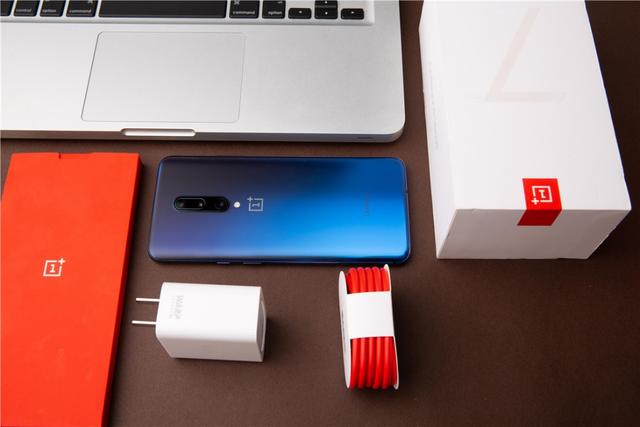 911黑料吃瓜网站 用户也需注意相关法律风险