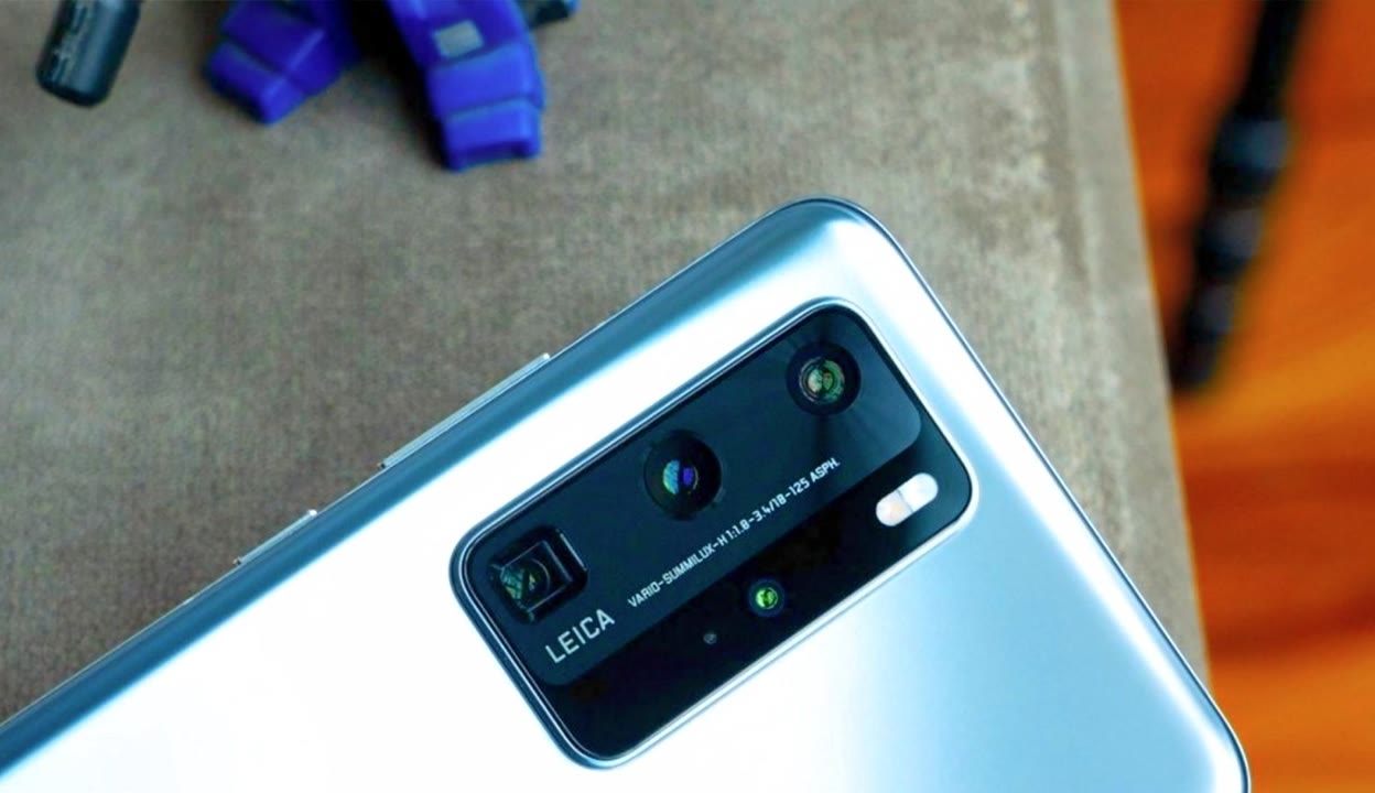 17c吃瓜网红领巾