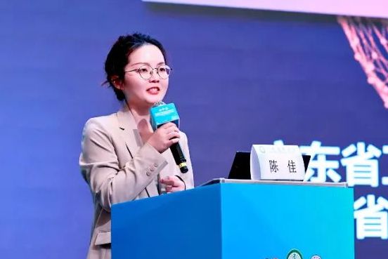 魅力研习社吹避孕套 研习强调安全与趣味结合