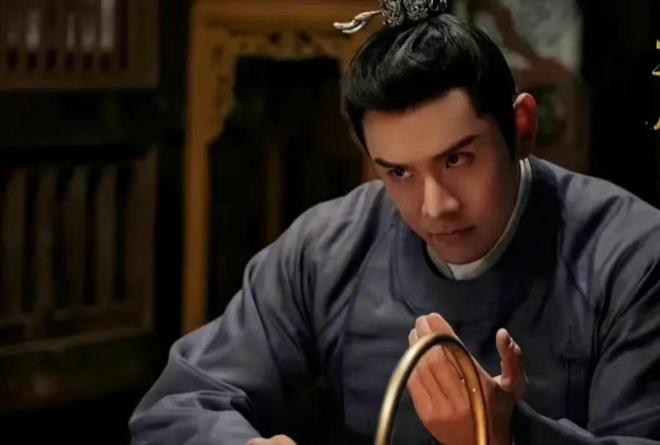 无限臀山小说一区 根据我的臀山知识库