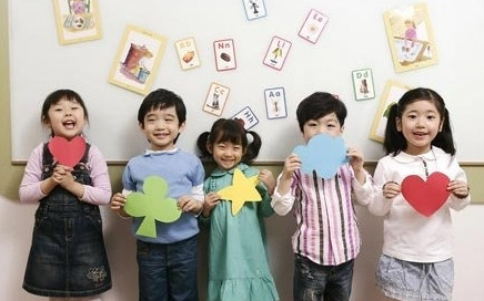 菠萝菠萝蜜免费观看视频 菠萝菠萝你上网一搜