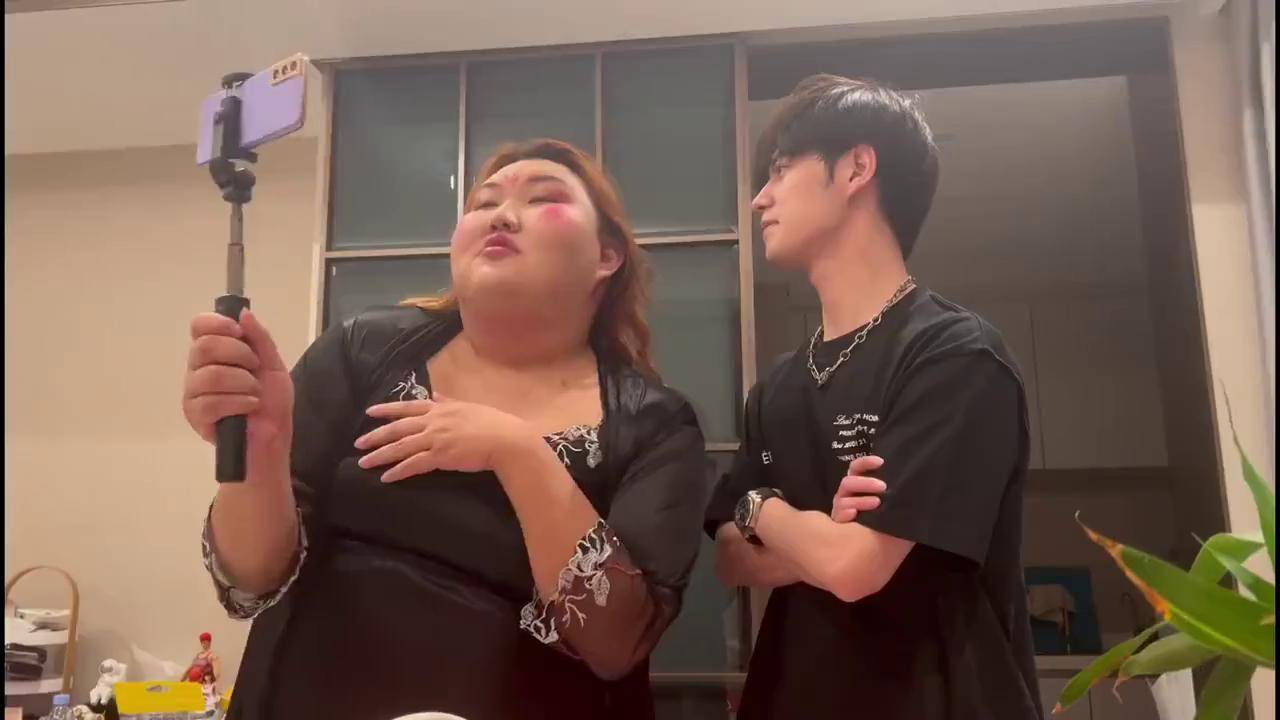 51每日吃瓜黑料