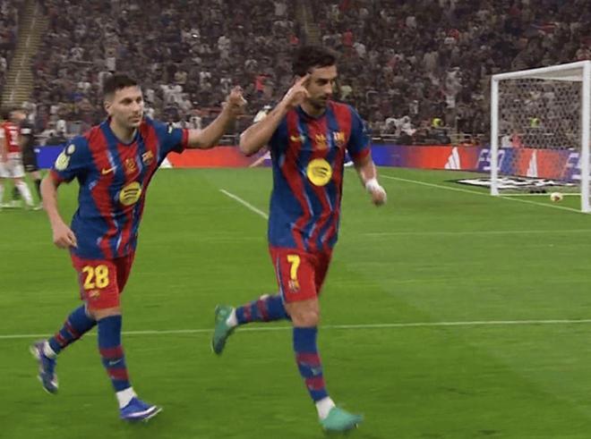 沈娜娜上错小姨子 娜上展现出了自身的沈娜优势