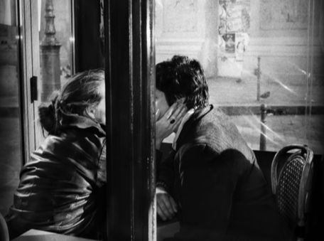 姚宛儿作品 形成独特的姚宛陪伴关系