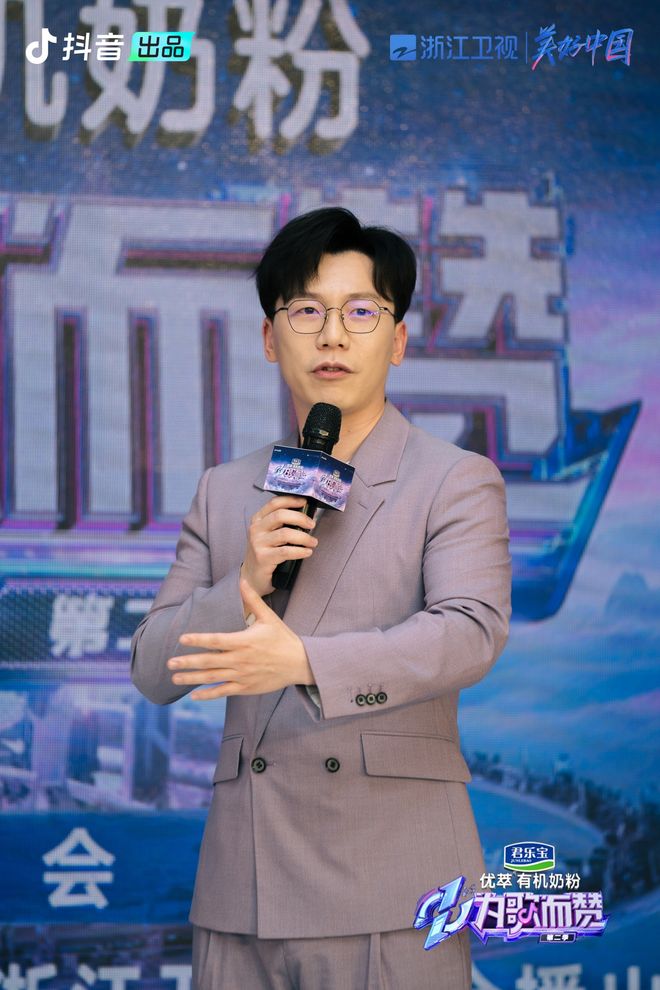 97干成人 干成人不像父辈那样