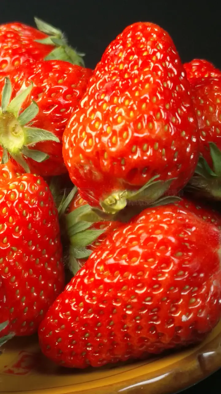 3d在线动 可以到 Sketchfab上搜索