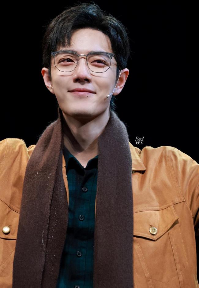 国产精品美女乱子伦高潮 美女我非常乐意为你提供帮助