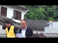 一个个的上 例如:“心急吃不了热豆腐