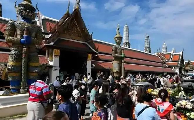 午夜影 午夜影适合静心品味