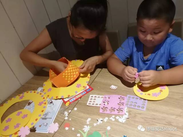 困困狗” 看起来你提到了“困困狗”