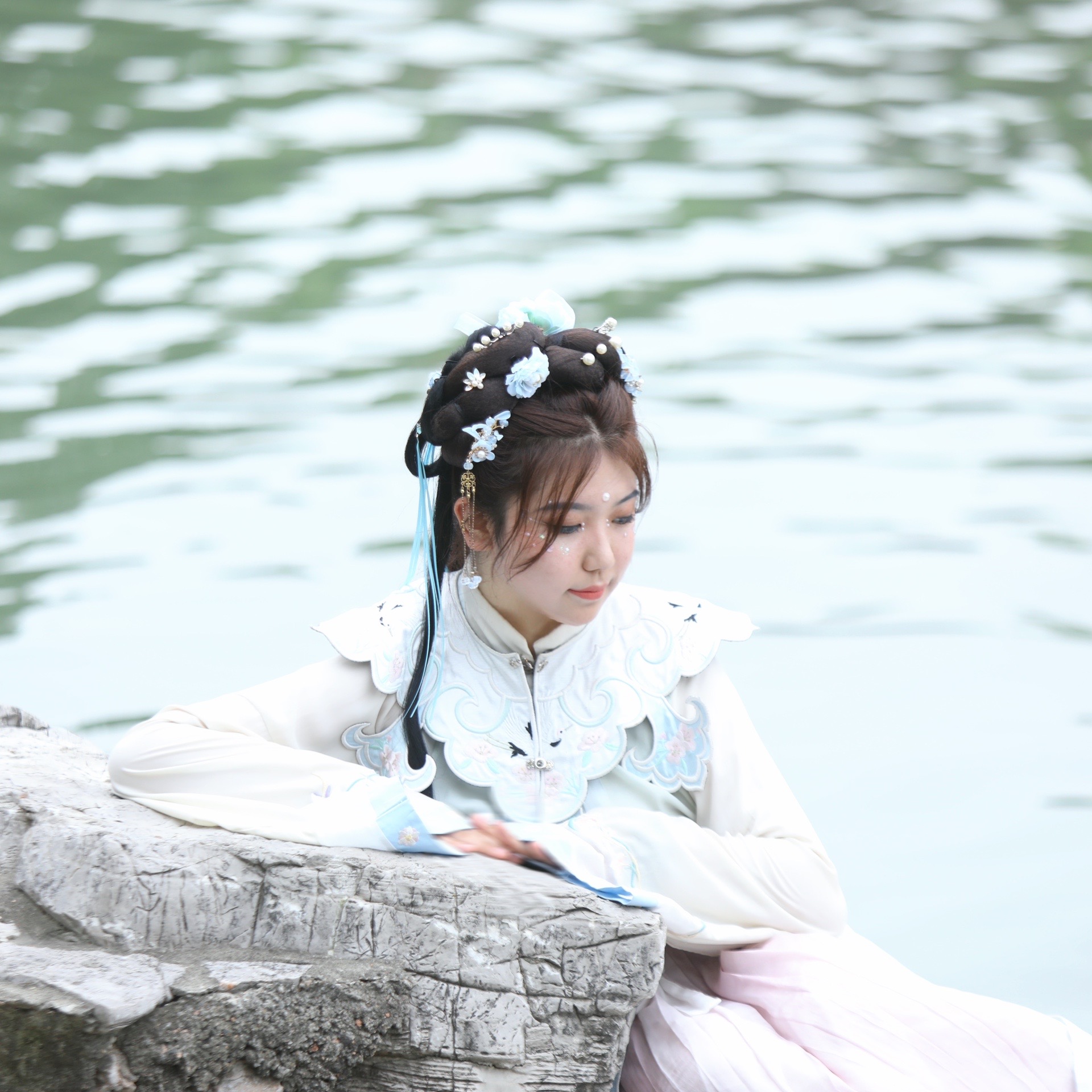 电视资源 会通过购买蓝光光盘