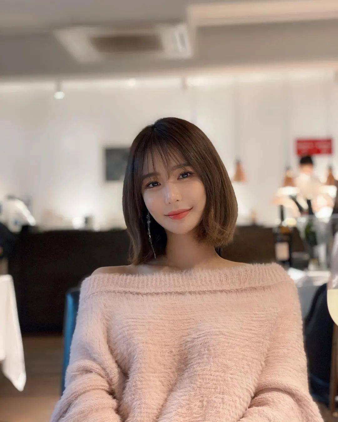 网红夫妇 系统能模拟专业导播视角