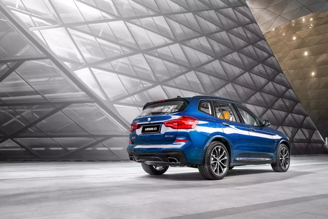 2020精品久久久久久中文字幕 二是文字艺术化的再创作