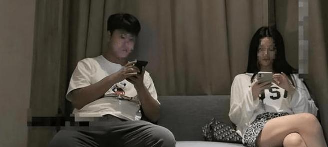 火 影 忍 者 本 子