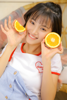 小 +蓝 短 视 频 gv